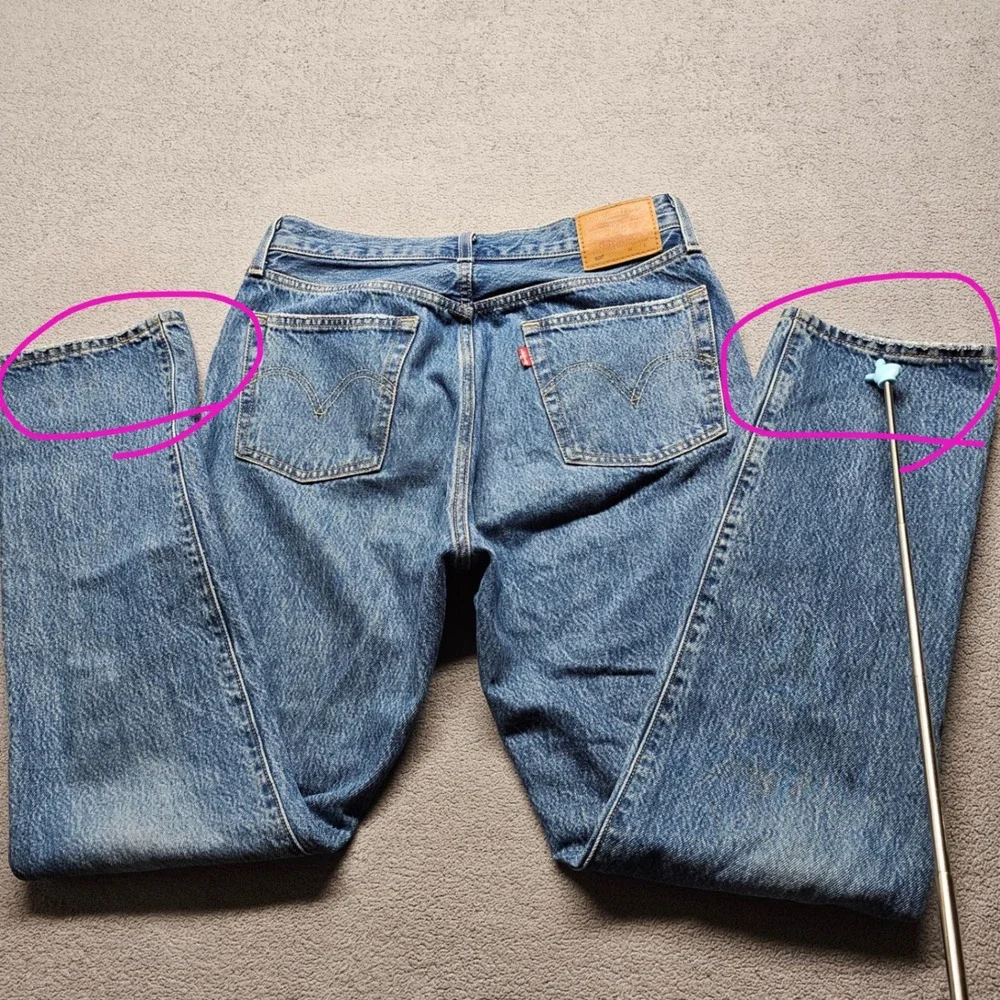 Levi's 501 Original Fit Jeans Mens 28x30 Blue Denim Medium Wash Faded Distressed